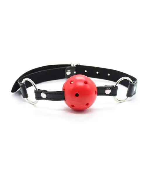 Baillon boule perforée rouge collier noir