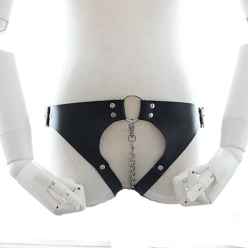 Culotte ouverte en similicuir